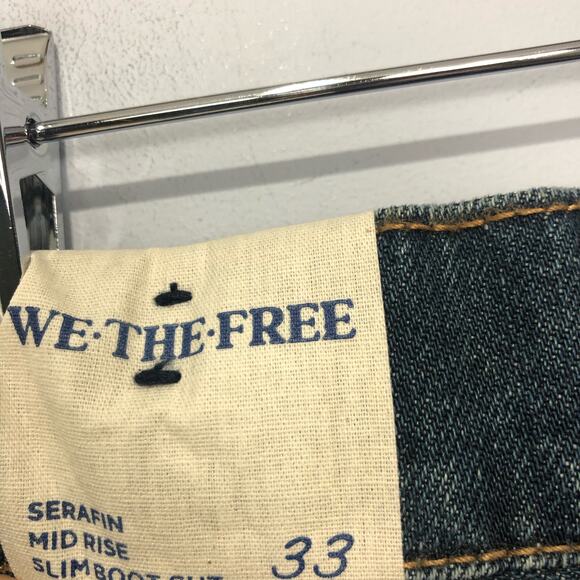 NWT We the Free Serafin Mid Rise Slim Bootcut Jeans Blue Size 33 - Picture 4 of 9
